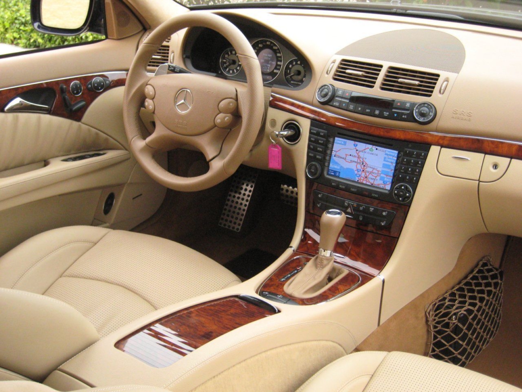 Mercedes-Benz W211 E 63 AMG